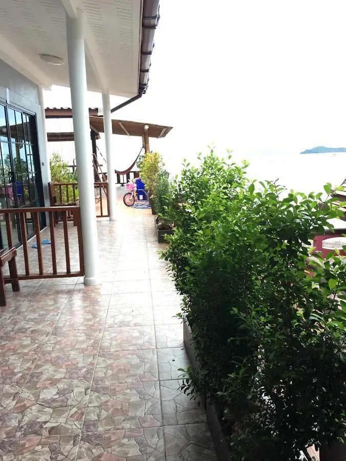 Baan Purada Apartment Koh Lanta Homestay